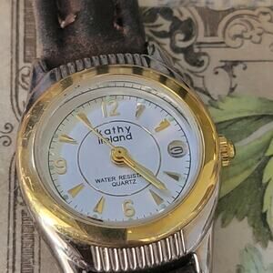 Vintage Watches Kathy Ireland K1702 Quartz Two-Tone Watch Date Window Dial